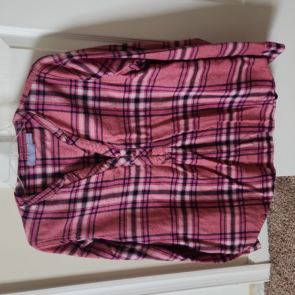 Laura Scott long sleeves plaid roll up sleeves Henley blouse Medium Pink